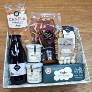 Cesta regalo gourmet pareja